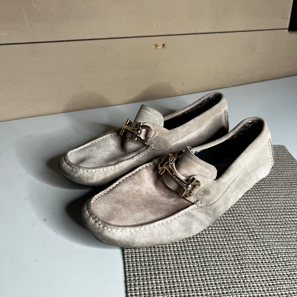 Salvatore Ferragamo Tan Suede Gancini Driving Loafers Mens 9.5 Made in Italy
